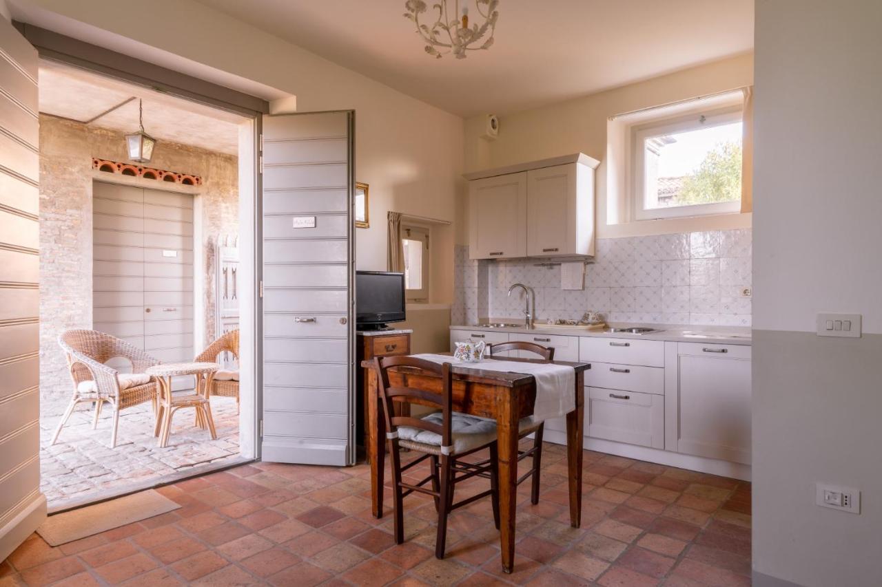 Il Pignocco Country House Santa Veneranda Cameră foto