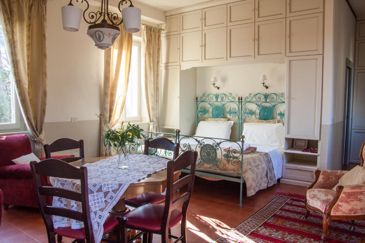 Il Pignocco Country House Santa Veneranda Cameră foto
