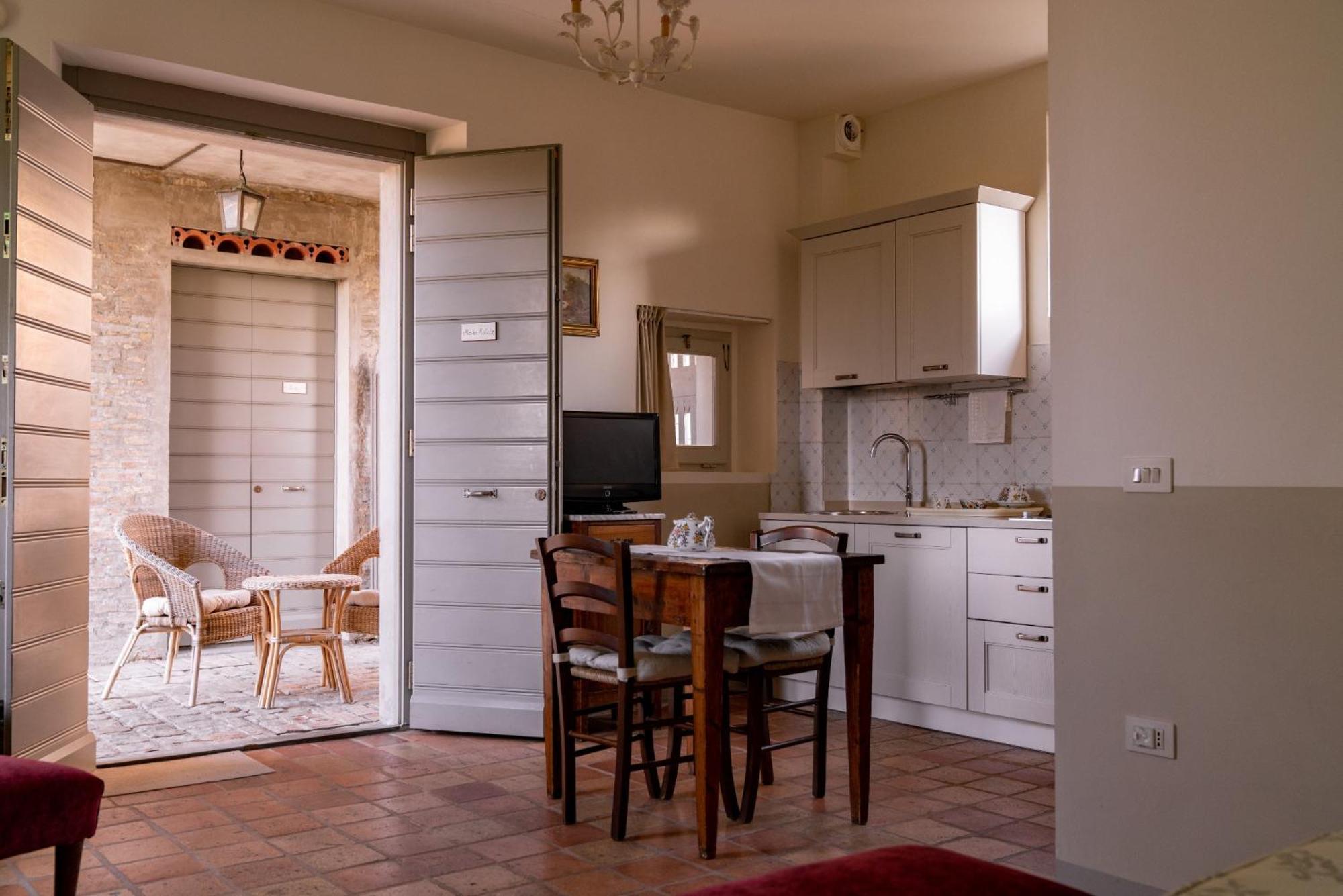 Il Pignocco Country House Santa Veneranda Cameră foto
